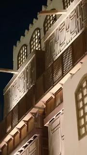 Visit the rich heritage of Jeddah Historic District Bazaars! 🏺✨