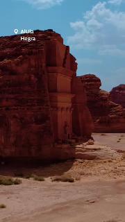Journey to Hegra in AlUla and uncover the secrets of Arabia’s past. 🏺